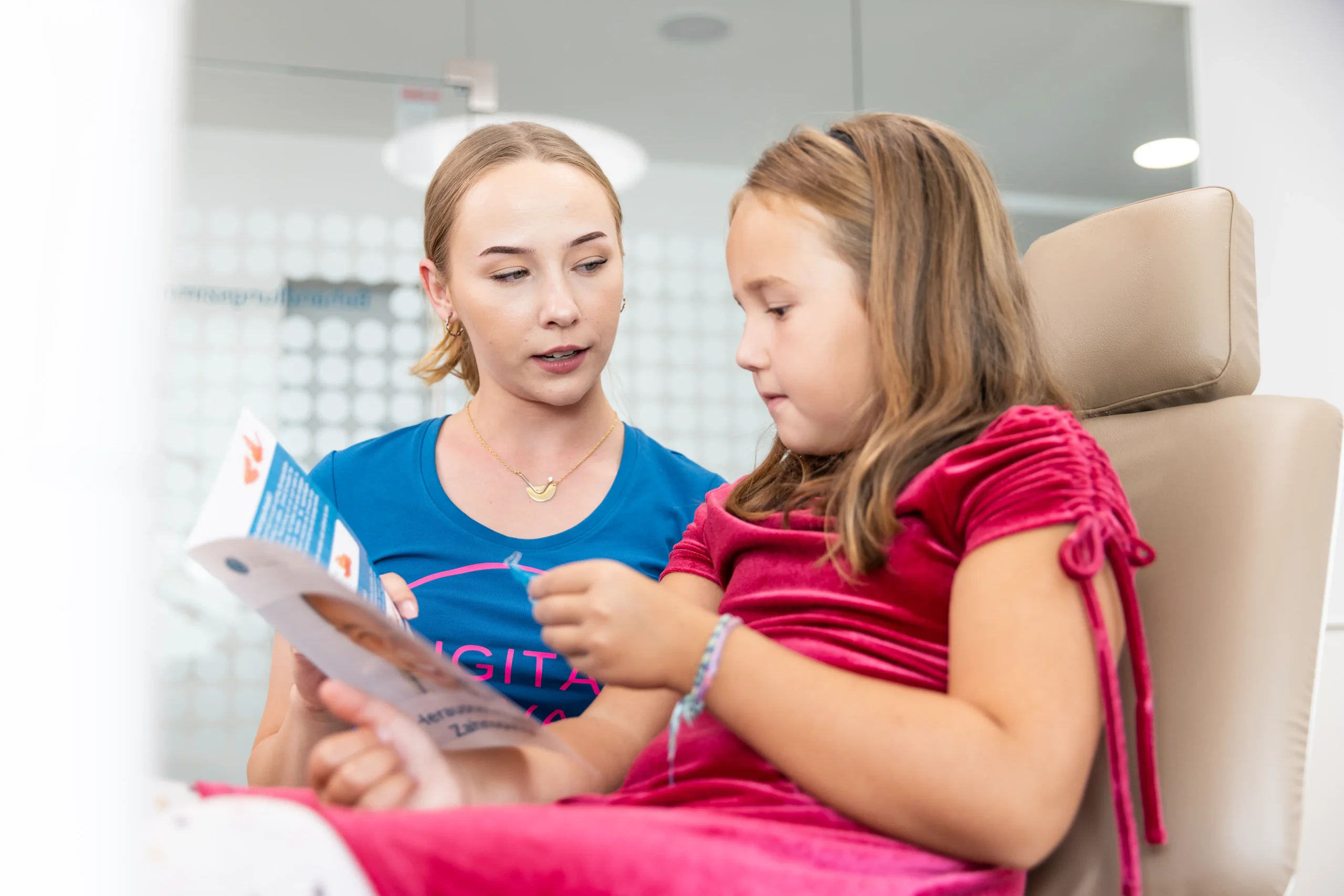 Tragezeigt und Reinigung einer herausnehmbaren Zahnspange